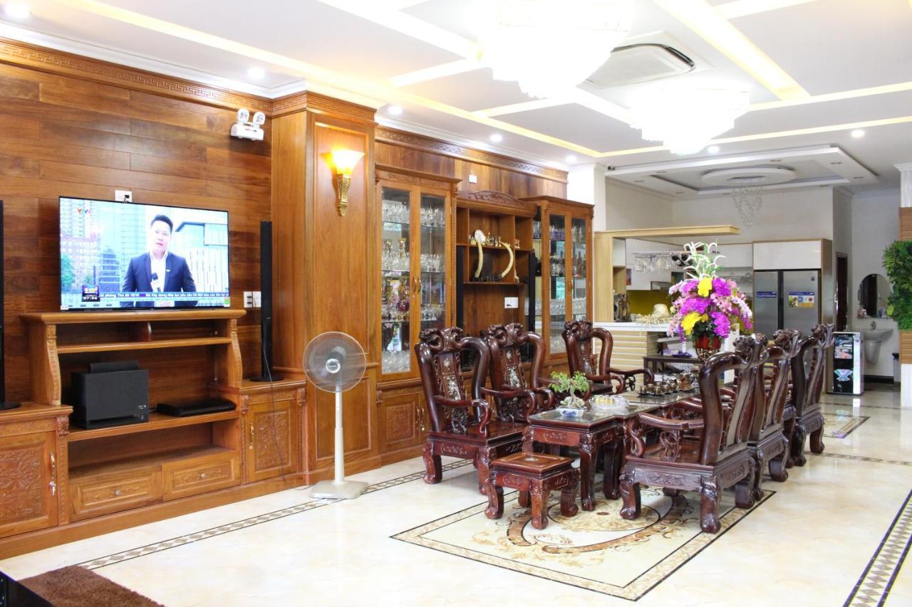 Hotel Khach San Sao Viet à Quy Nhơn Extérieur photo